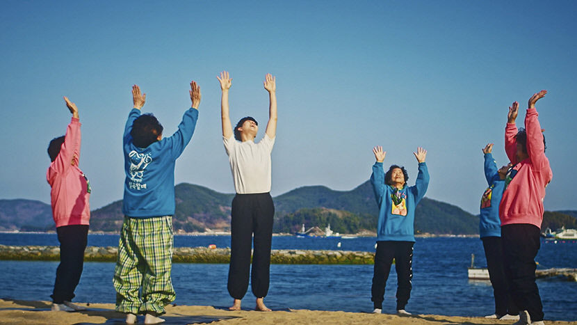칠곡 수니와 칠공주 통영서 바다 홍보 랩