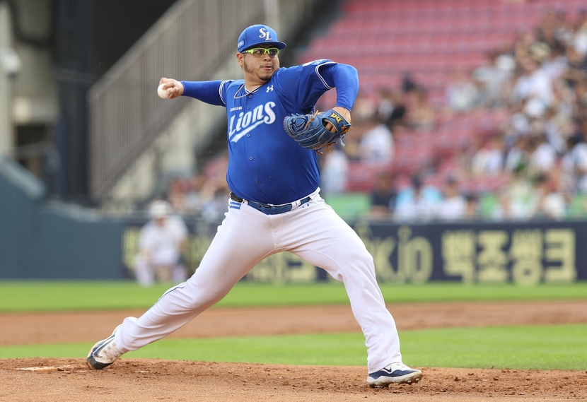 <b>삼성</b> 라이온즈 후라도 호투·<b>강민호</b> 홈런…<b>두산</b>에 4:1 승리로 4연패 탈출