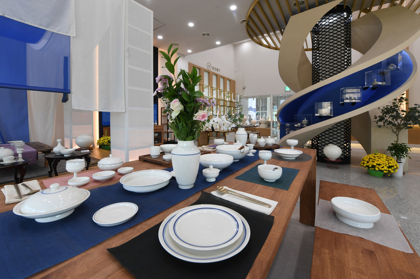 [일상이 풍요로운 문화도시 산소카페 청송] 13. 청송백자축제 - 뉴스 썸네일 이미지