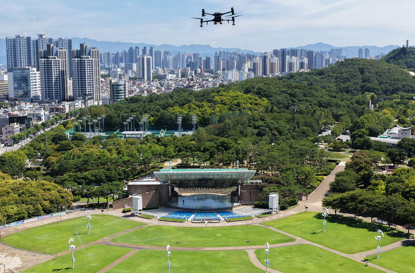 [Y르포] 60m 상공서 객체·사물 완벽 인식...안전·치안 구멍 메꾸는 AI드... - 뉴스 썸네일 이미지