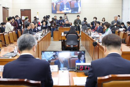 국회 연금특위 민간자문위원 `빈손` 보고서