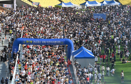 [영남일보 국제하프마라톤대회] 마음껏 숨쉬며 달린 1만명의 레이스