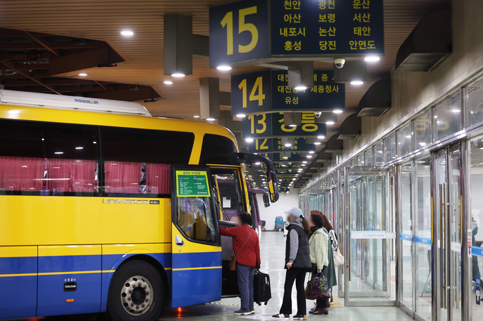 5월부터 주말·명절 고속버스표 취소하면 수수료 10%→15∼20%