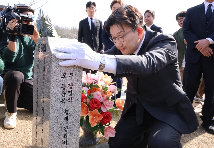 與 서해수호의 날 맞아 “북한 도발에 강력한 국방력으로 대응할 것”