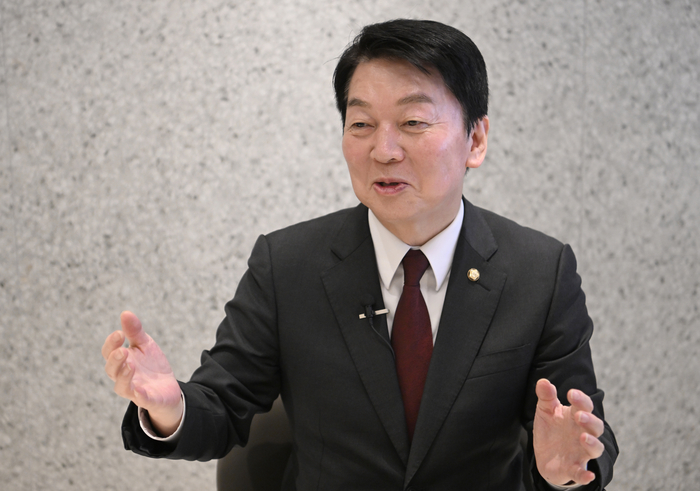 안철수 “더 이상 ‘양보’라는 말은 내게 해당되지 않아”