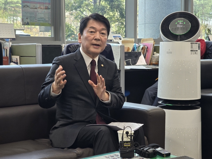 경북 찾은 안철수 “정권, 이재명에 넘길 순 없어”