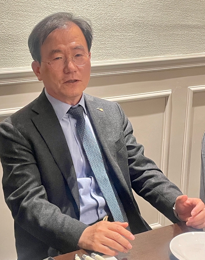 조두석 회장 “살아남는 게 유일한 목표.이대로면 업계 일자리 다 잃어”…역외업체 지자체 관심 당부