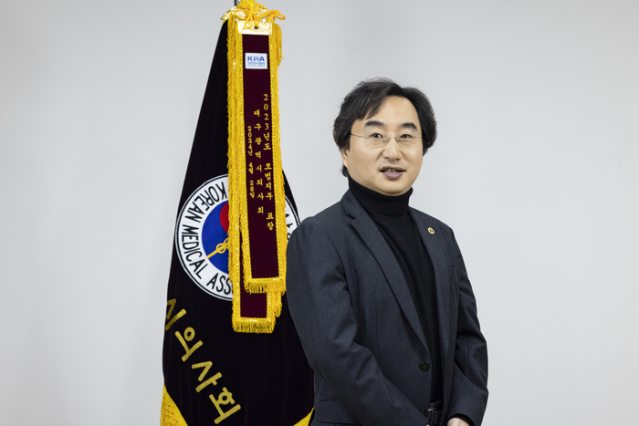 민복기 대구시의사회장, 의협 대선전략 이끈다…‘최재형 상’ 수상으로 공헌도 인정