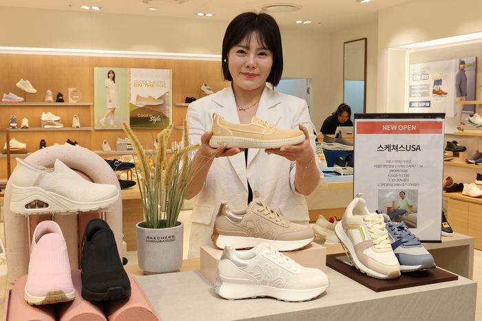[포토뉴스]롯데백화점 대구점, 스케쳐스 USA 매장 신규 오픈