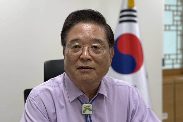 우동기 지방시대위원장이 22일 서울 광화문 정부서울청사에서 영남일보와 인터뷰를 하고 있다. 정재훈기자 jjhoon@yeongnam.com