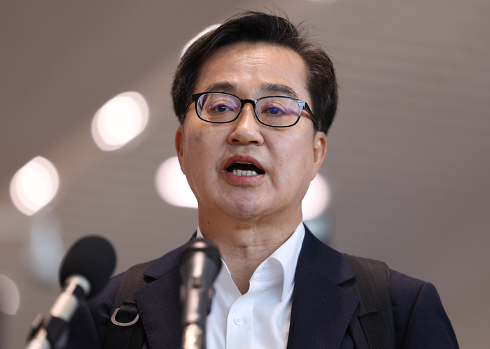 김동연 경기지사 대선 출마 선언…“정권교체 그 이상의 교체 필요”