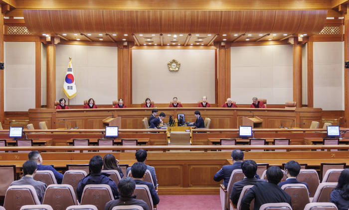 입법조사처 韓 헌법재판관 임명 위법…국회 법적 대응 나설듯
