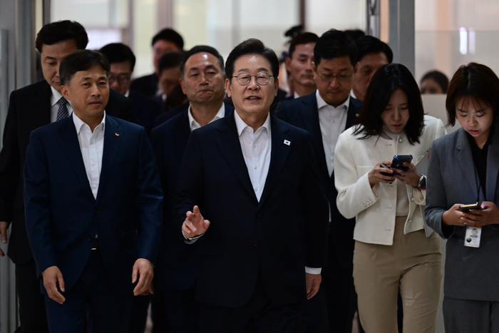 대선후보 첫 일정에 ‘통합·경제’ 강조한 이재명…연일 통합 강조 눈길