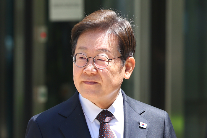 이재명 ‘사법리스크’ 부활에 대권 빨간불 …대법원 ‘선거법 위반’ 파기환송