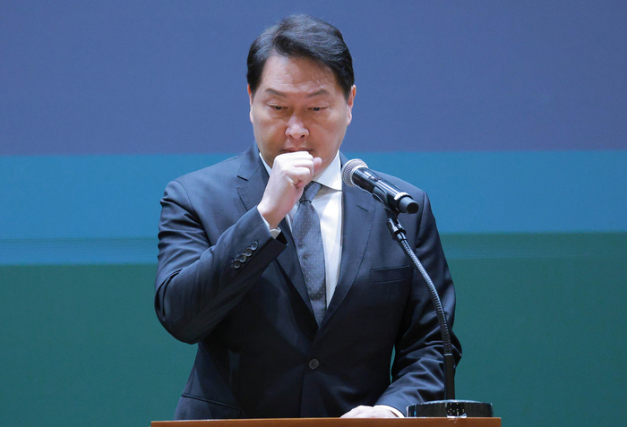 [종합] 최태원 “SKT 유심해킹에 불안·불편 초래해 죄송”