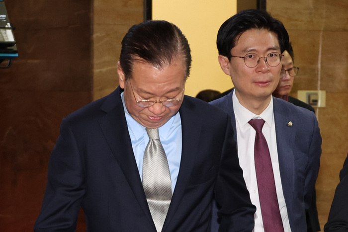국민의힘 당원들 10명 중 8명이 “金·韓 단일화 해야”…의원들은 내일 TV토론 후 경선 제안