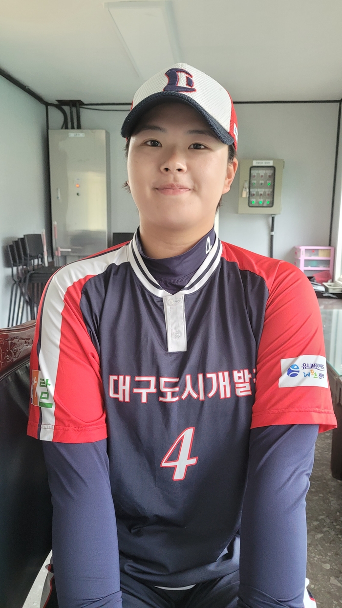 대구도시개발공사 소프트볼의 주장인 홍시연 투수.<이효설 기자>