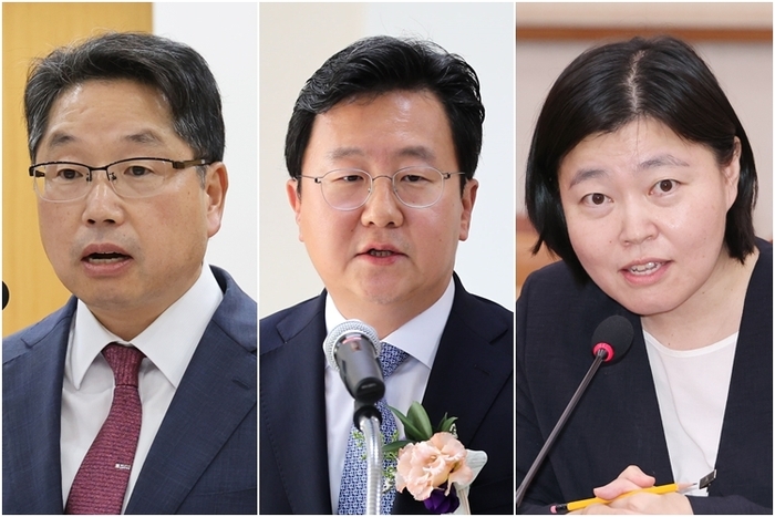왼쪽부터 노만석(대검찰청 차장 검사), 정진우(서울지검 검사장), 임은정(서울동부지검 검사장). 연합뉴스