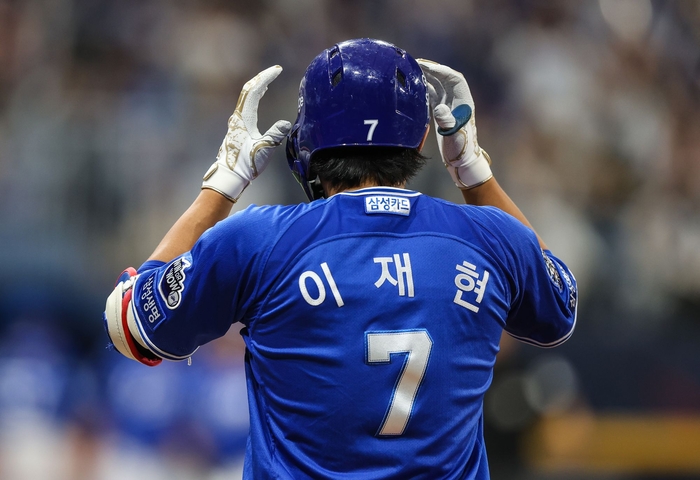 3일 오후 6시30분 서울 잠실야구장에서 열린 '2025 신한 SOL 뱅크 KBO리그' 삼성 라이온즈와 두산 베어스 경기에서 이재현이 만루홈런을 쳤다. <삼성 라이온즈 제공>