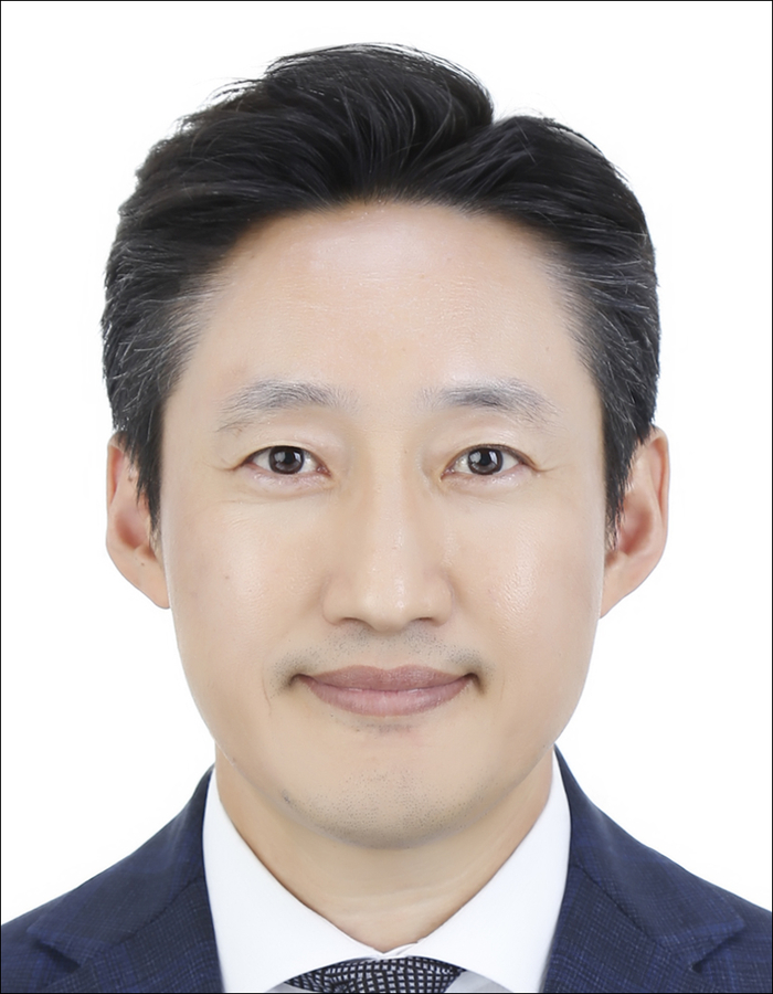 이남억 경북도 공항&투자본부장