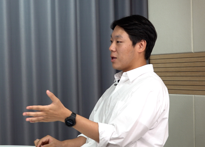 지난 30일 영남일보 스튜디오에서 열린 '말로하자' 촬영에서 김경민 수성구의원이 발언하고 있다. 이형일기자 hilee@yeongnam.com