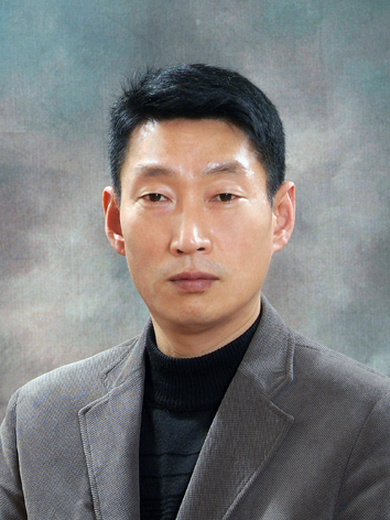 남두백 여권사진