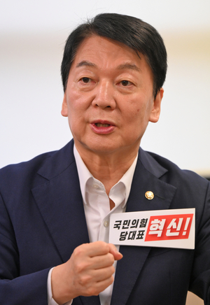 국민의힘 당대표에 도전하는 안철수 의원이 6일 오후 영남일보와의 인터뷰에서 '내년 지방선거를 승리로 이끌 수 있는 후보가 대표가 되어야 한다