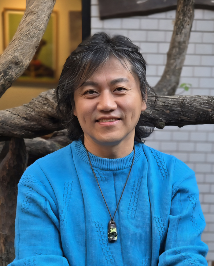 복합문화공간 라일락뜨락 1956 권도훈 대표. <권도훈씨 제공>