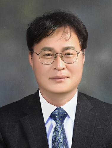 노정구 포항대학교 입학처장.