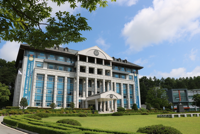 안동과학대학교 본관 전경<안동과학대 제공>