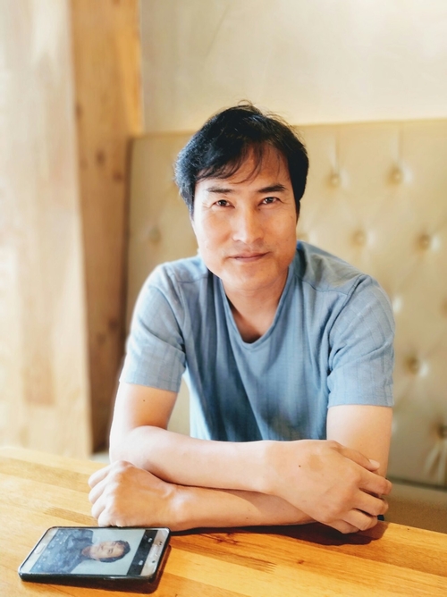 이정남 감독.