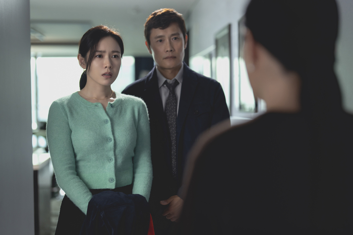 2022년 헤어질 결심으로 칸느영화제 심사위원대상을 수상한 박찬욱 감독의 신작 어쩔 수가 없다 <CJ ENM 제공>