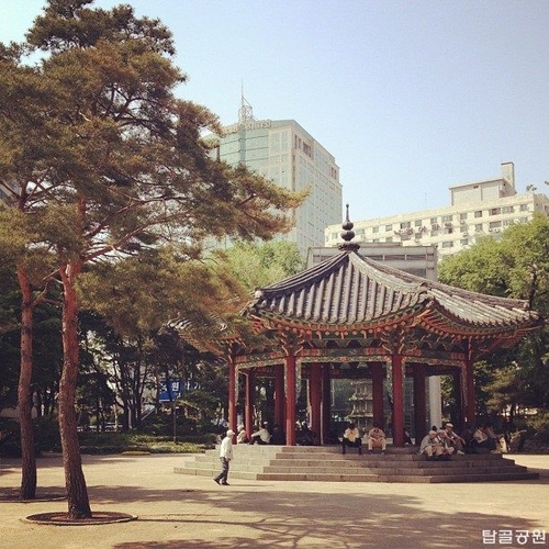 서울 종로구 탑골공원. <서울시 제공>