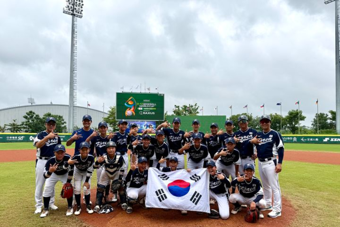 제8회 세계유소년야구선수권대회에서 동메달을 수확한 한국 유소년 야구 국가대표팀. <대한야구소프트볼협회 제공>