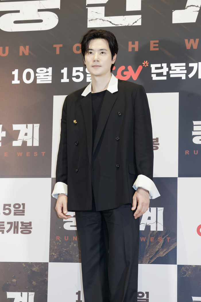 변요한.김강우.방효린 등 중간계의 주역들이 AI의 조력을 받아 촬영한 소감을 이야기하고 있다. <포엔터테인먼트>