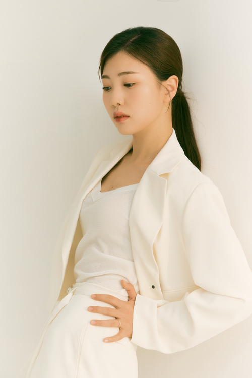 배우 이지수는 올해 창작뮤지컬 세 편에 도전했다. 그 이유에 대해 라이선스 많이 하는 배우라는 인식을 깨고 싶었고, 한 캐릭터를 처음부터 직접 만들어 보고 싶다는 생각이 들었다고 전했다.  <빅보스엔터테인먼트 제공>