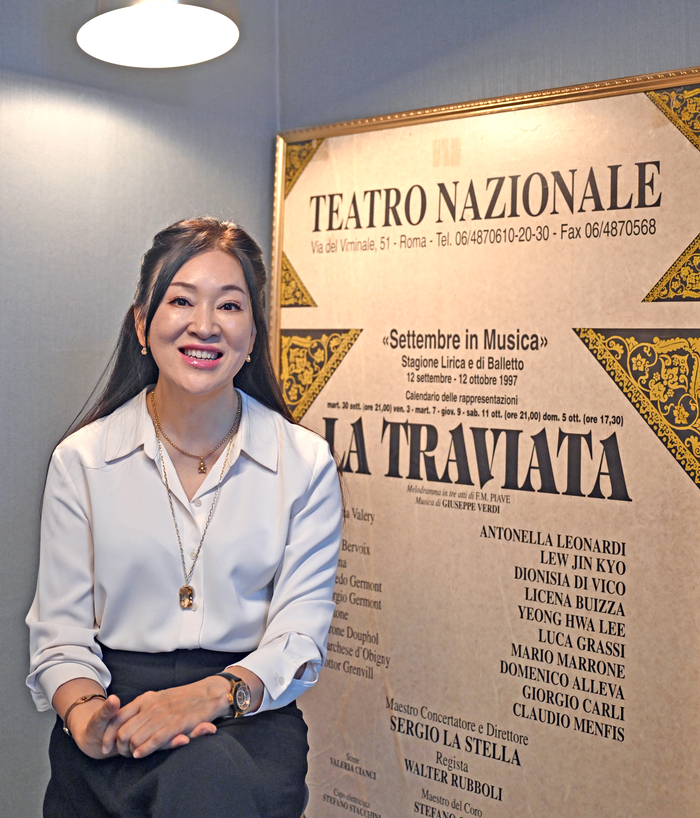 대구성악가협회 류진교 회장은 그 어느 때보다  바쁜 한 해를 보내고 있다. 류 회장은 