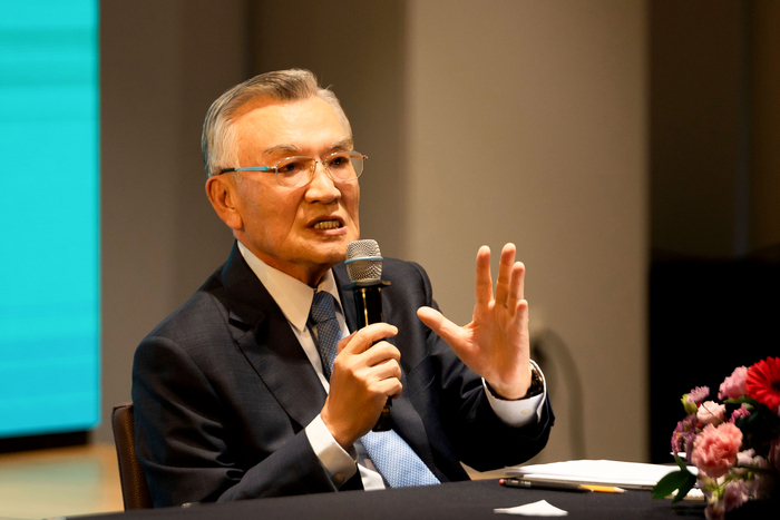 린신이 대만 총통 선임고문이 1일 경주 강동리조트에서 열린 내외신 기자간담회에서 한·대만 반도체 협력의 필요성을 강조하며 발언하고 있다. 독자제공