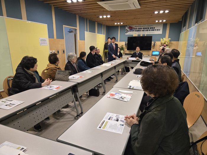 12일 한국보훈포럼이 주최한  80주년 순국선열의 날 기념 보훈학술세미나에서 이태훈 달서구청장이 인삿말을 하고 있다. <박희광 선생 기념 사업회 제공>