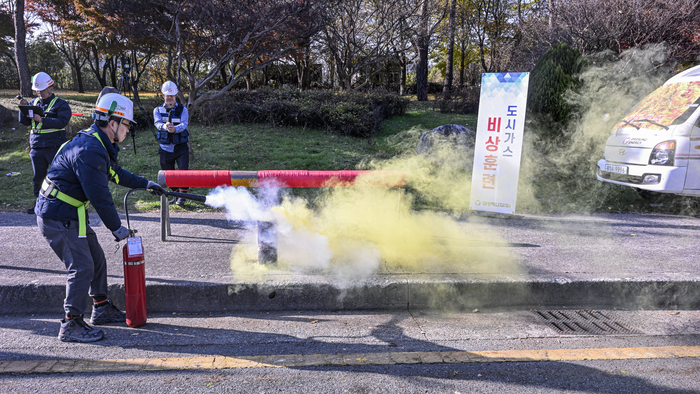 [포토뉴스] 가스 누출 사고 대비 훈련