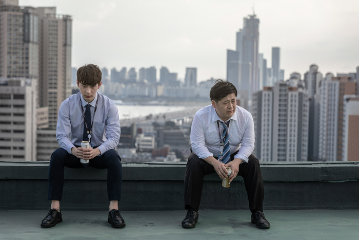 젊은 세대는 영포티 담론에 대해 실제 40대를 영포티라 조롱하는 경우는 거의 없다고 말하며, 세대 갈등보다 태도의 문제라고 봤다. <게티이미지뱅크>