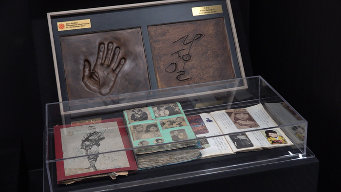 영천 신성일기념관에 배우 고(故) 신성일의 기록물들이 전시돼 있다. 이나영기자 2nayoung@yeongnam.com