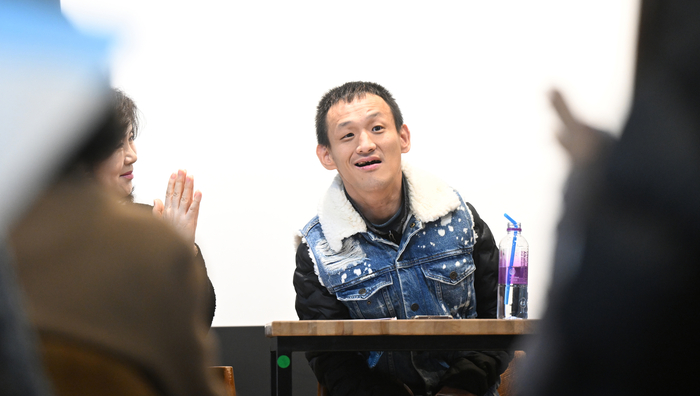 청소년 토크 콘서트 나를 쓰는 용기 이준희 시인과의 만남이 26일 오후 대구 중구 대구YMCA청소년회관 카페에서 열리고 있다.
이지용기자 sajahu@yeongnam.com