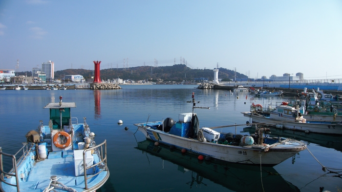 [주말&여행-부산 기장 월내포구] ‘달뜨는 마을’ 월내의 시간… 방파제 너머 옛 이야기 넘실