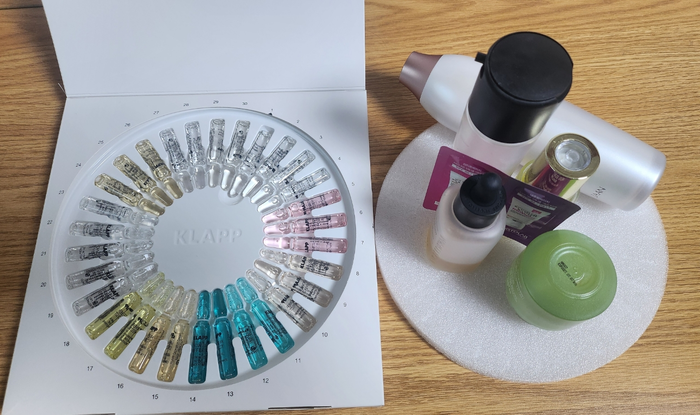 춥고 건조한 날씨에는 유·수분이 충분한 보습크림, 미스트, 에센스 등을 사용하면 좋다. 김양순 뷰티컨설턴트