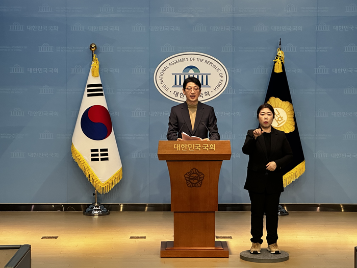 주진우 의원이 5일 국회에서 기자회견을 하고 있다. 서정혁기자