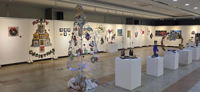 쓰레기가 크리스마스를 만났을 때...‘Merry 재활용 mas!’