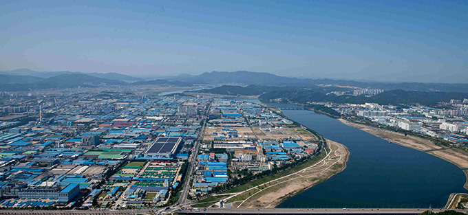 구미국가산업단지 전경.  〈구미시 제공〉