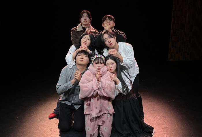 댄스 미스터리극 탐정사무소 무대 모습. <극단 하람 제공>