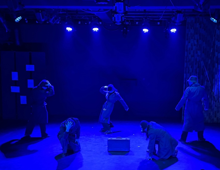 청년 연극인들의 열정·패기·낭만…공연계 비수기, 젊은 무대 현장에서